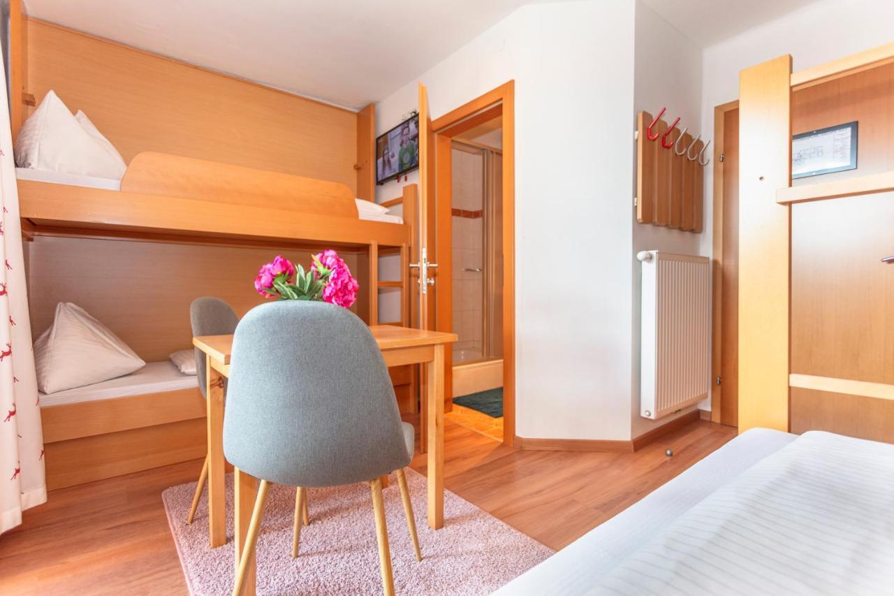 Appartements Am Edthof อีเบิน อิม พอนเกา ภายนอก รูปภาพ