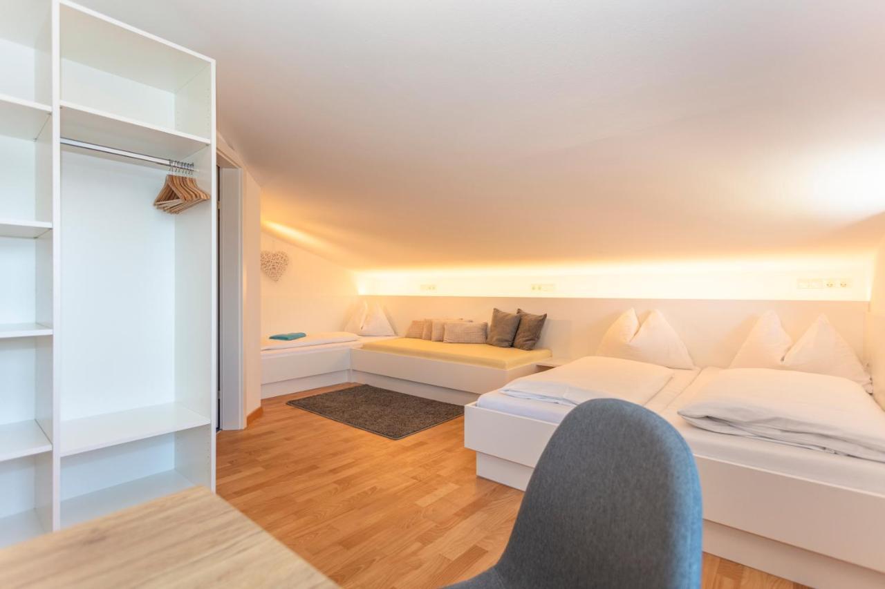 Appartements Am Edthof อีเบิน อิม พอนเกา ภายนอก รูปภาพ