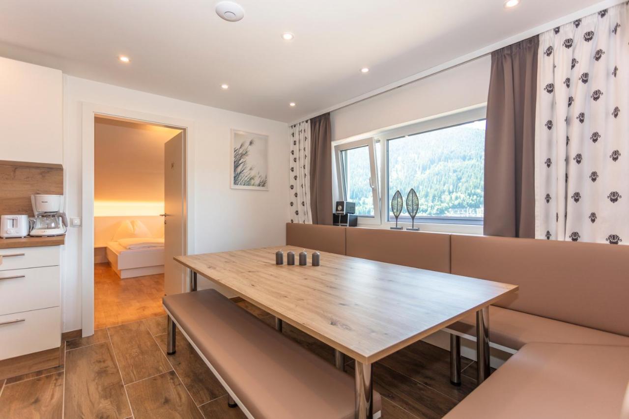 Appartements Am Edthof อีเบิน อิม พอนเกา ภายนอก รูปภาพ