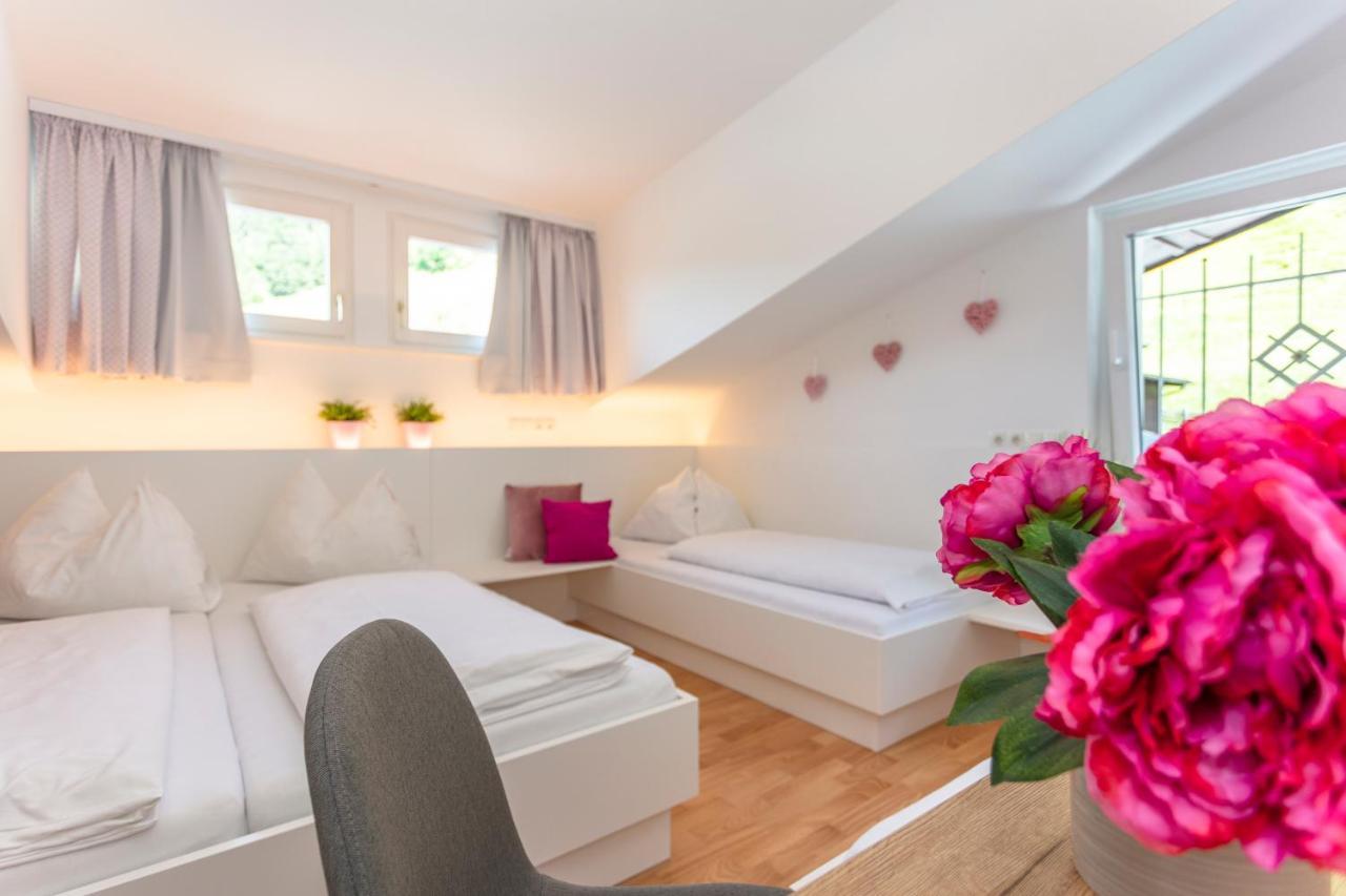 Appartements Am Edthof อีเบิน อิม พอนเกา ภายนอก รูปภาพ