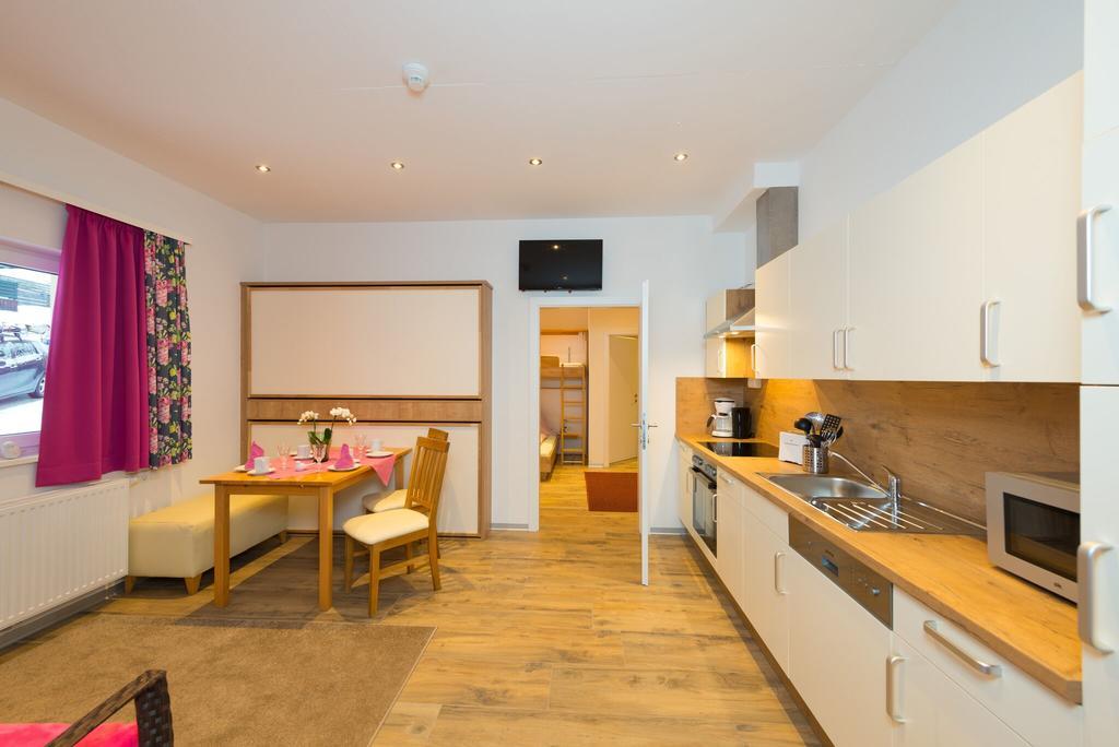 Appartements Am Edthof อีเบิน อิม พอนเกา ภายนอก รูปภาพ